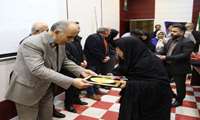 تکریم بازنشستگان وظیفه انسانی همه ی مسئولین است